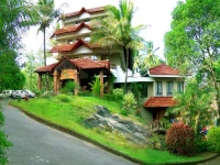 Green Gates 3*