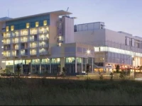 Santika BSD City 3*