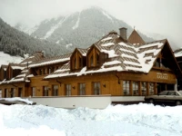 Garni Lasalt 3*