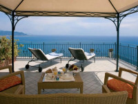 Raito Hotel