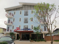 J2 Hotel