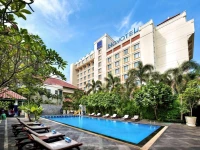 Novotel Solo 4*