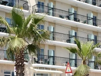 Bay View Hotel 3*