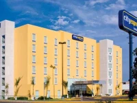 City Express Celaya 4*