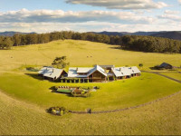 Spicers Peak Lodge
