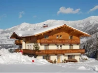Pension Ederhof 3*