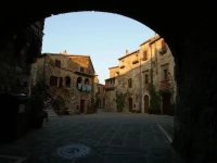 Fattoria Pianetti 2*