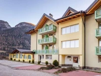 Hotel Monclassico 3*