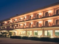 Villa Elena 4*