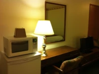 Redwood Motor Inn 3*