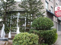 BEST WESTERN PLUS Uptown Hotel 3*