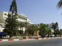 Golden Yasmin Mehari Hammamet