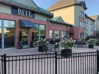 Best Western Plus Travel Hotel Toronto Airport 3*