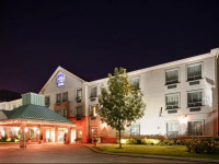 Best Western Plus Travel Hotel Toronto Airport