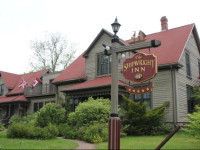 Shipwright Inn