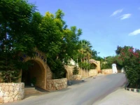 Riverside Holiday Village 4*