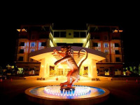 Cratos Premium Hotel Casino Port Spa
