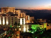 Grand Hills Village
