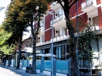 Brown / Atrium 3*
