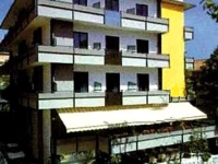 Elba 3*