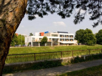 Hotel River