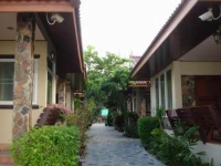 Roa Mai Resort 2*