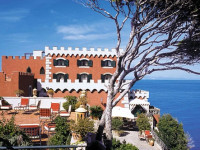 Mezzatore Resort