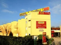 Balladins St Ouen lAumone Caravelle 3*