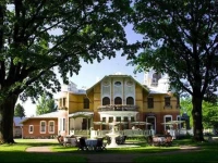 Ammende Villa 4*