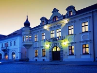 Alexander 4*