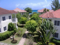 Pipers Cove Resort
