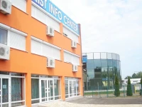 Tisza Corner Hotel 2*