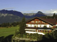 Ringhotel Nebelhornblick 4*