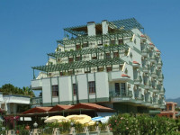 Lemon Beach Hotel