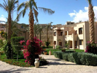 Tamra Beach Resort