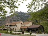 Montage Suites  4*