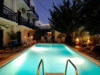 Argo Hotel Parikia
