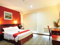 Grand Hallmark Hotel 3*