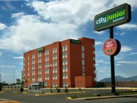 City Junior Juarez Consulado 3*