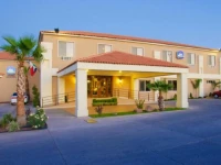 Best Western Cumbres Aeropuerto 4*