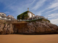 The Albatroz Bayside Villa