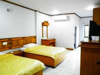 @ Sign Hotel