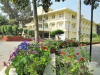 Ritz Plaza 4*