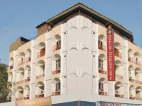 Sri Nanak Continental 3*