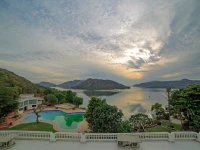 Jaisamand Island Resort 3*