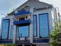 Rajawas  3*