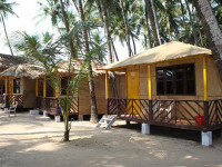 Hi - Tide CocoHuts