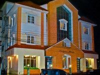 Diviyum Manor
