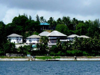 Megapode Nest Hotel 