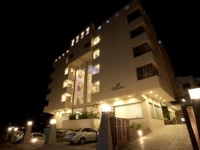 Ivy Studios 3*